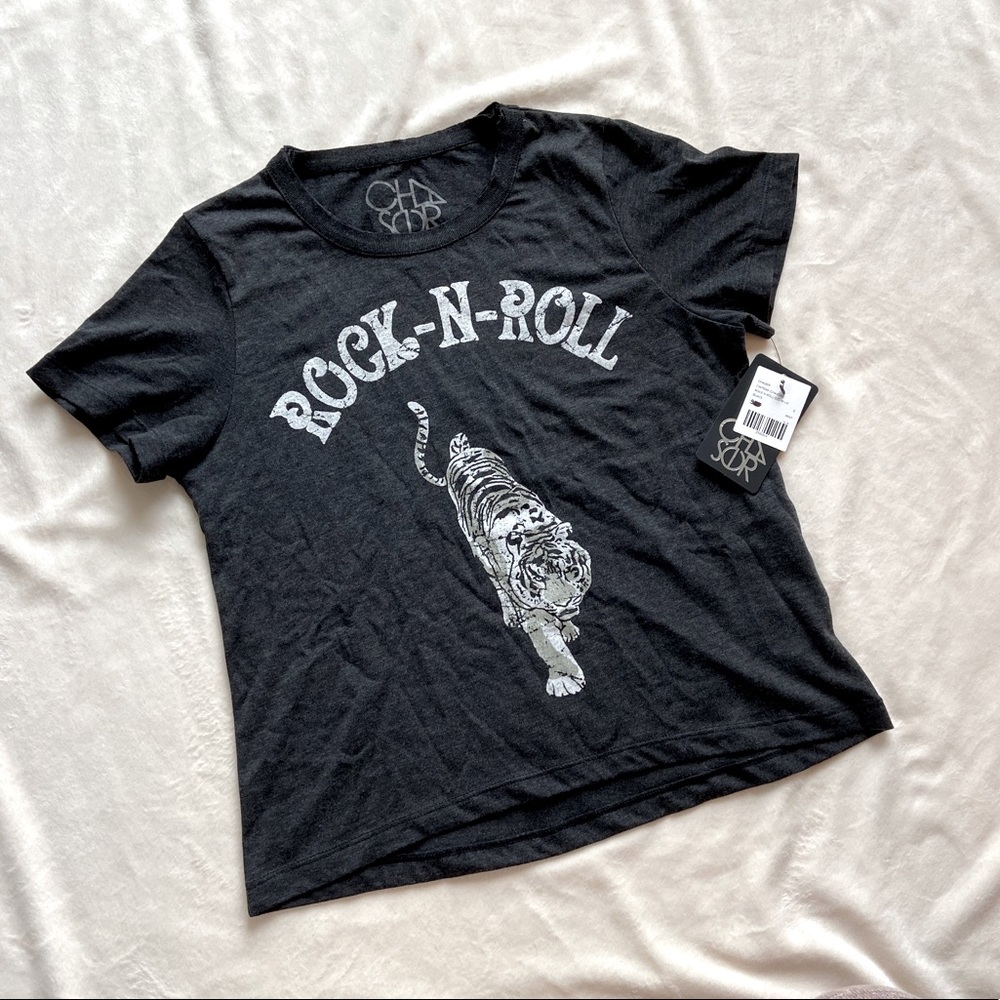 NWT Chaser brand Hi Lo short sleeve t-shirt